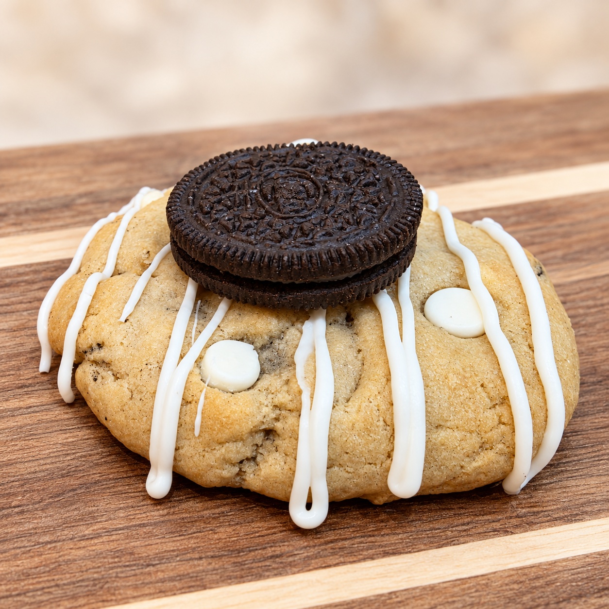 Oreo Cookies & Cream Cookie